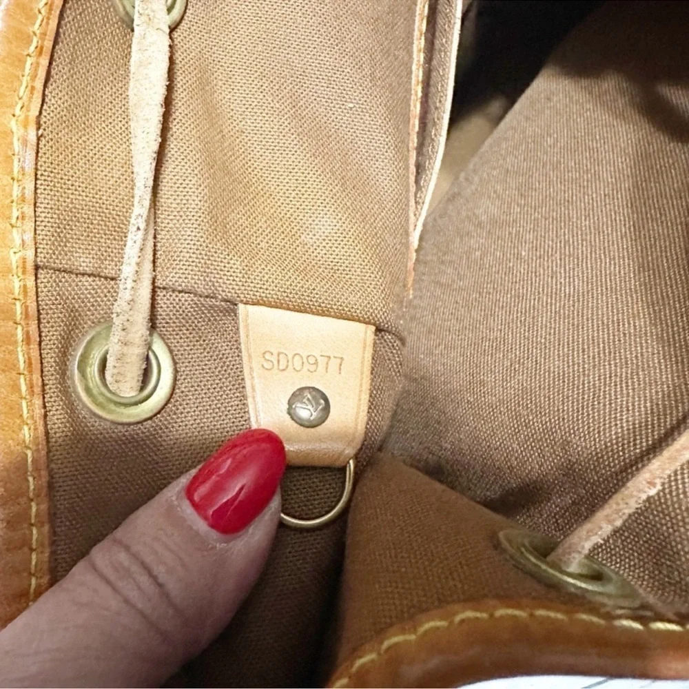 Louis Vuitton Monogram Monsieur MM Leather
Fabric Brown Backpack Purse - Picture 5 of 8
